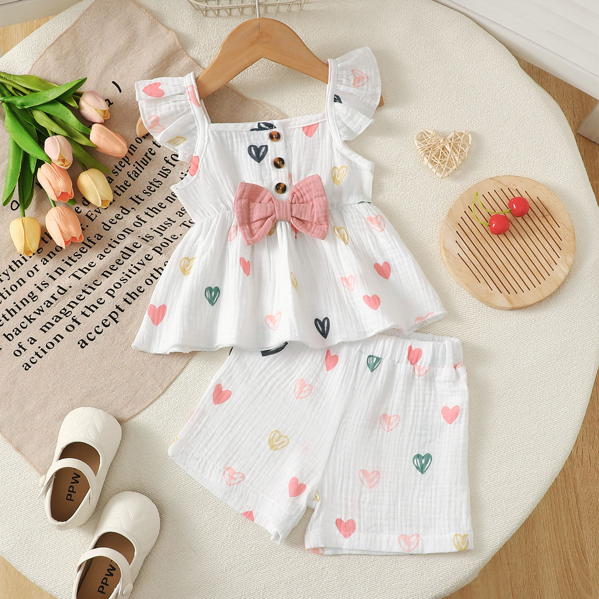 2点セットのベビーガール用服。ハート柄のフリル袖トップスとシ - Summer Clothing Baby Girl のレビューと価格
